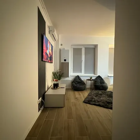 Elegant Escape *